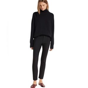 Vince size 6 black cigarette trousers in excellent like-new condition